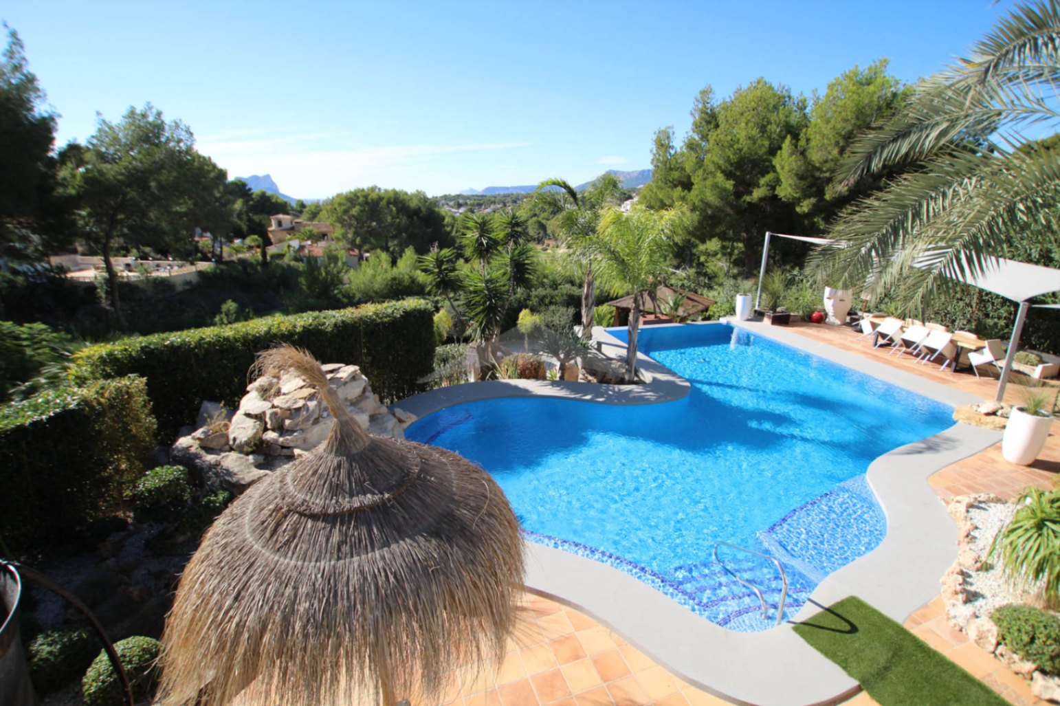 Villa spacieuse avec vue sur le terrain de golf de San Jaime, Benissa.