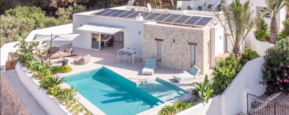 Real estate market trends in Moraira | Villas Buigues