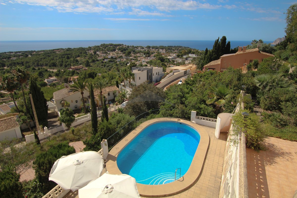 Villa avec vue mer panoramique à Moraira